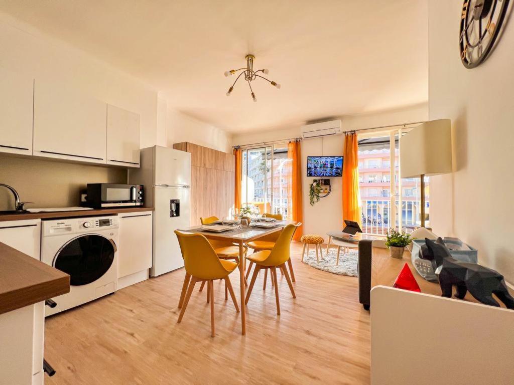Appartement Vue Mer Parking Prive Place Med Canet-en-Roussillon Eksteriør billede